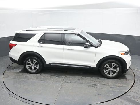 Used 2020 Ford Explorer Platinum image 36