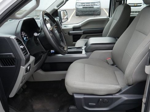 Used 2020 Ford F150 XLT w/ Equipment Group 302A Luxury image 8