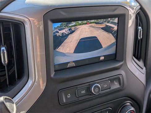 Used 2021 Chevrolet Silverado 1500 Custom Trail Boss image 24