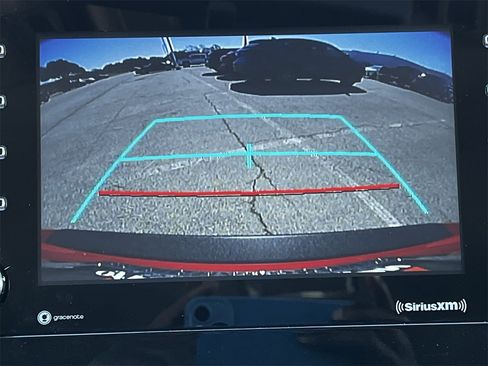 Used 2023 Toyota Camry SE image 16