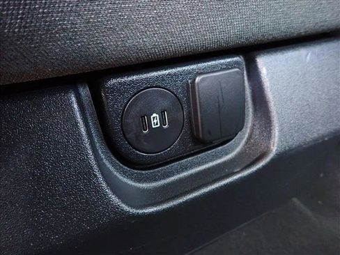 Certified 2025 Ford F250 XLT image 12