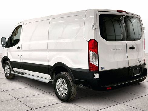 Used 2024 Ford Transit 250 Low Roof w/ Exterior Upgrade Package image 10