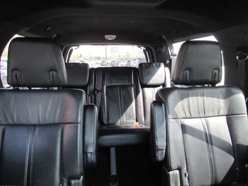 Used 2015 Lincoln Navigator L 4WD image 27