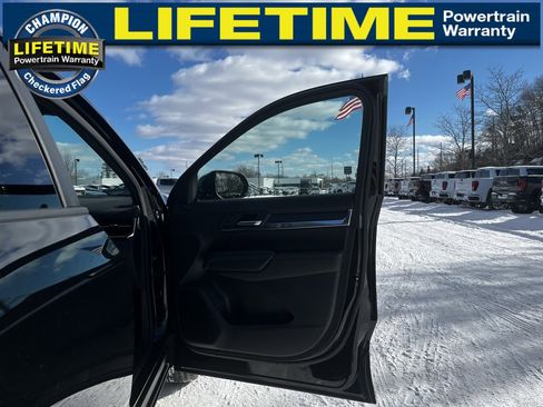 Used 2026 GMC Terrain Elevation image 33