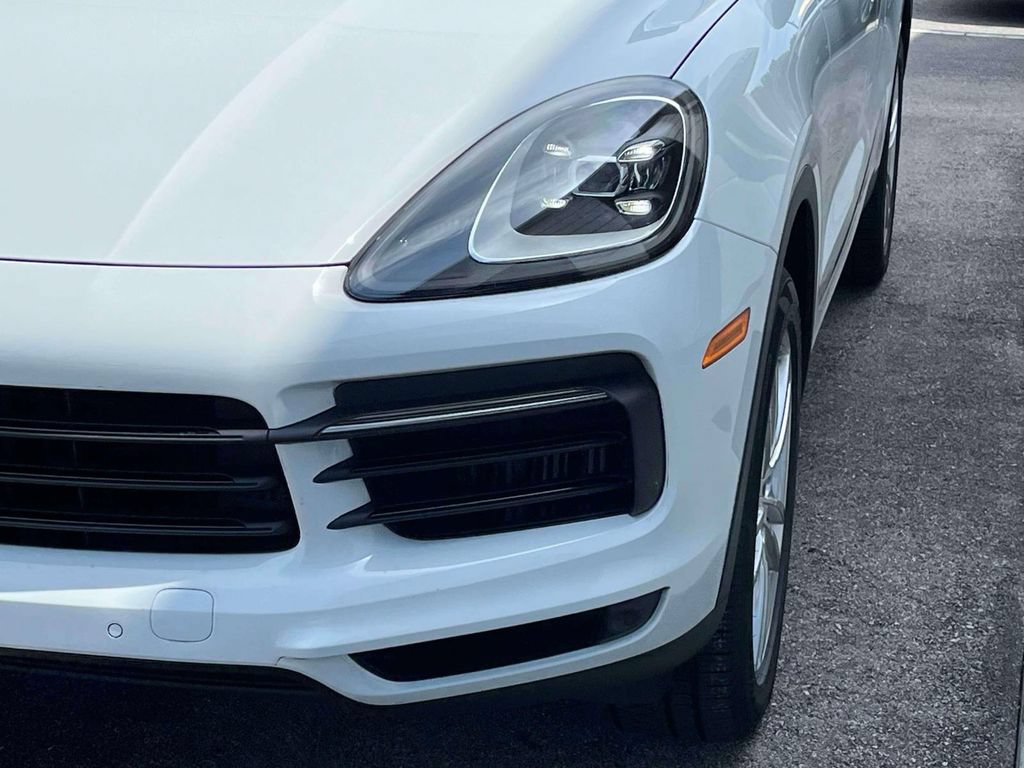 Used 2021 Porsche Cayenne AWD/4WD image 9