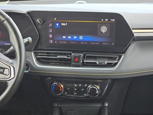 Certified 2025 Chevrolet TrailBlazer ACTIV w/ Driver Confidence Package image 22