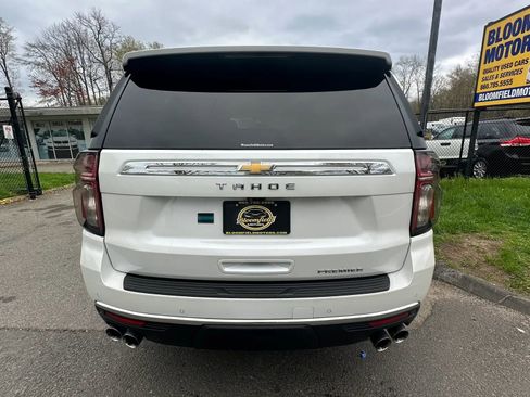 Used 2021 Chevrolet Tahoe Premier w/ Premium Package image 6