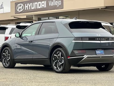 Certified 2024 Hyundai Ioniq 5 SEL RWD image 8