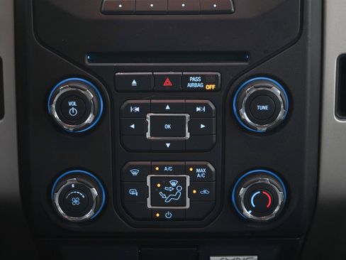 Used 2013 Ford F150 XLT w/ XLT Chrome Pkg AWD/4WD image 16
