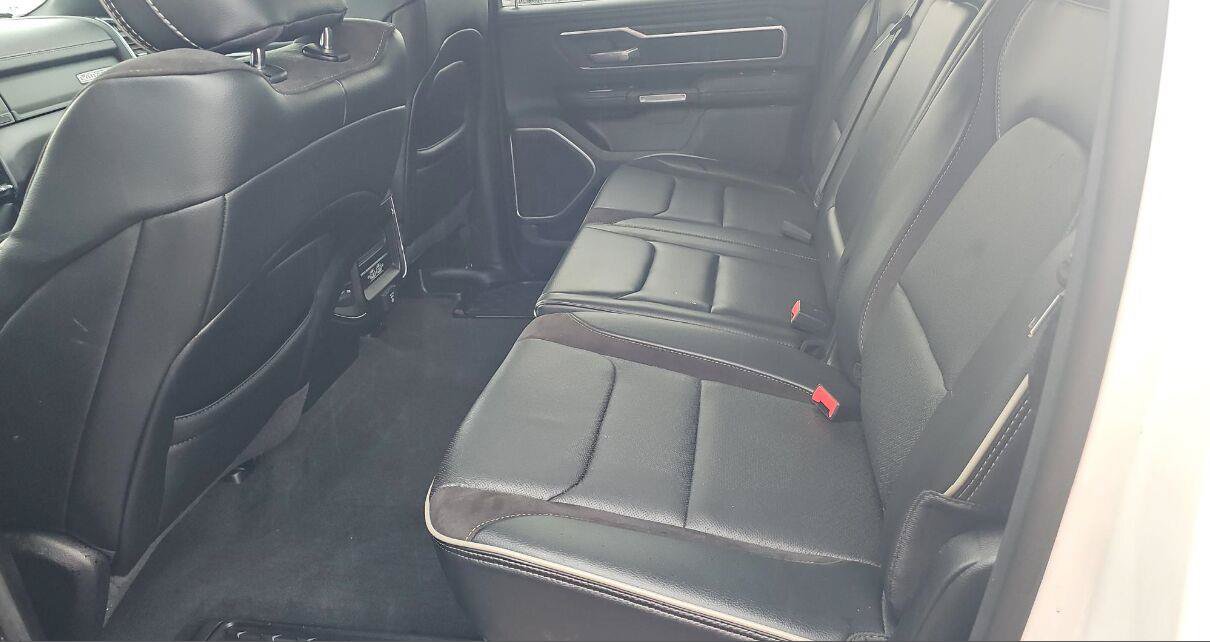 Used 2023 RAM 1500 Laramie RWD image 16