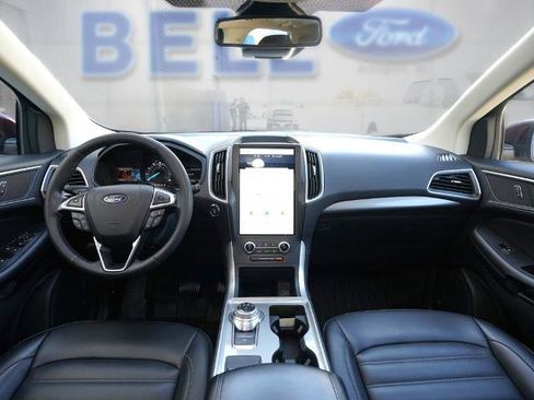 Certified 2024 Ford Edge SEL w/ Convenience Package AWD/4WD image 17