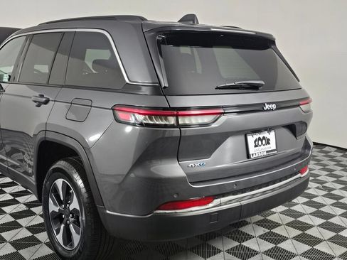 Used 2024 Jeep Grand Cherokee Limited 4xe AWD/4WD image 13