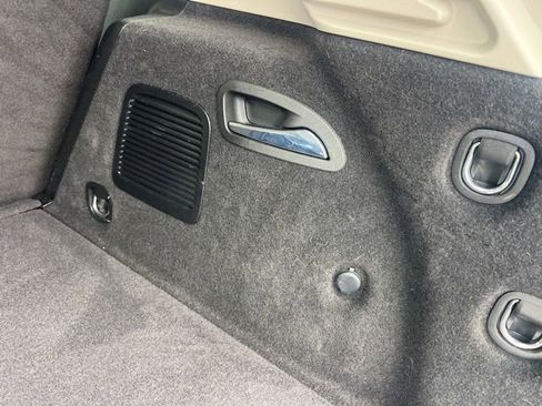 Used 2019 Buick Envision Preferred w/ LPO, Cargo Package image 25