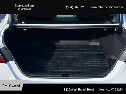 Used 2022 Toyota Camry SE w/ Convenience Package image 14