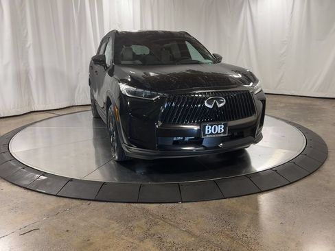 Certified 2026 INFINITI QX60 Autograph w/ Dark Cargo Package AWD/4WD image 3