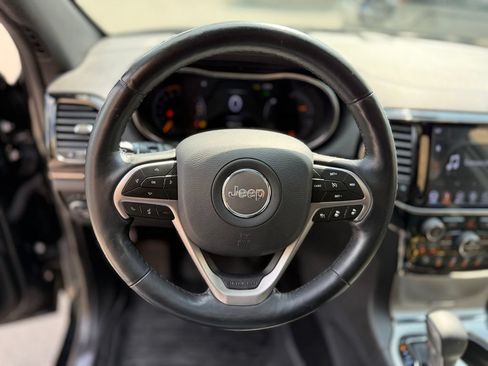 Used 2019 Jeep Grand Cherokee High Altitude AWD/4WD image 6