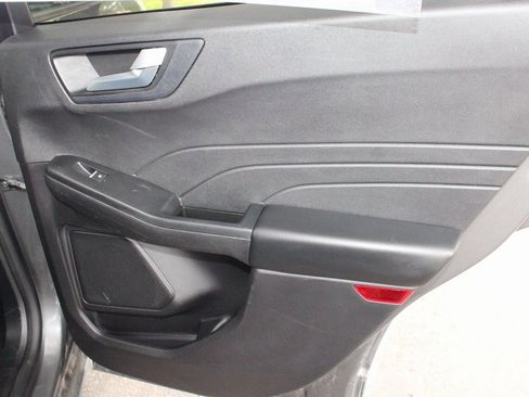 Used 2022 Ford Escape SEL image 53