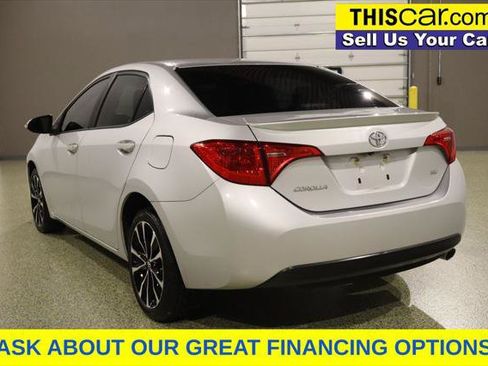 Used 2018 Toyota Corolla SE FWD image 6