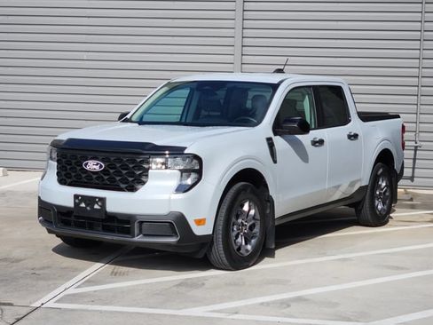 Used 2025 Ford Maverick XLT w/ XLT Luxury Package FWD image 4