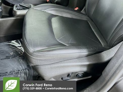 Used 2020 Jeep Renegade Limited image 19