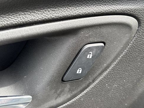 Used 2023 Buick Encore GX Preferred w/ Cold Weather Comfort Package FWD image 20