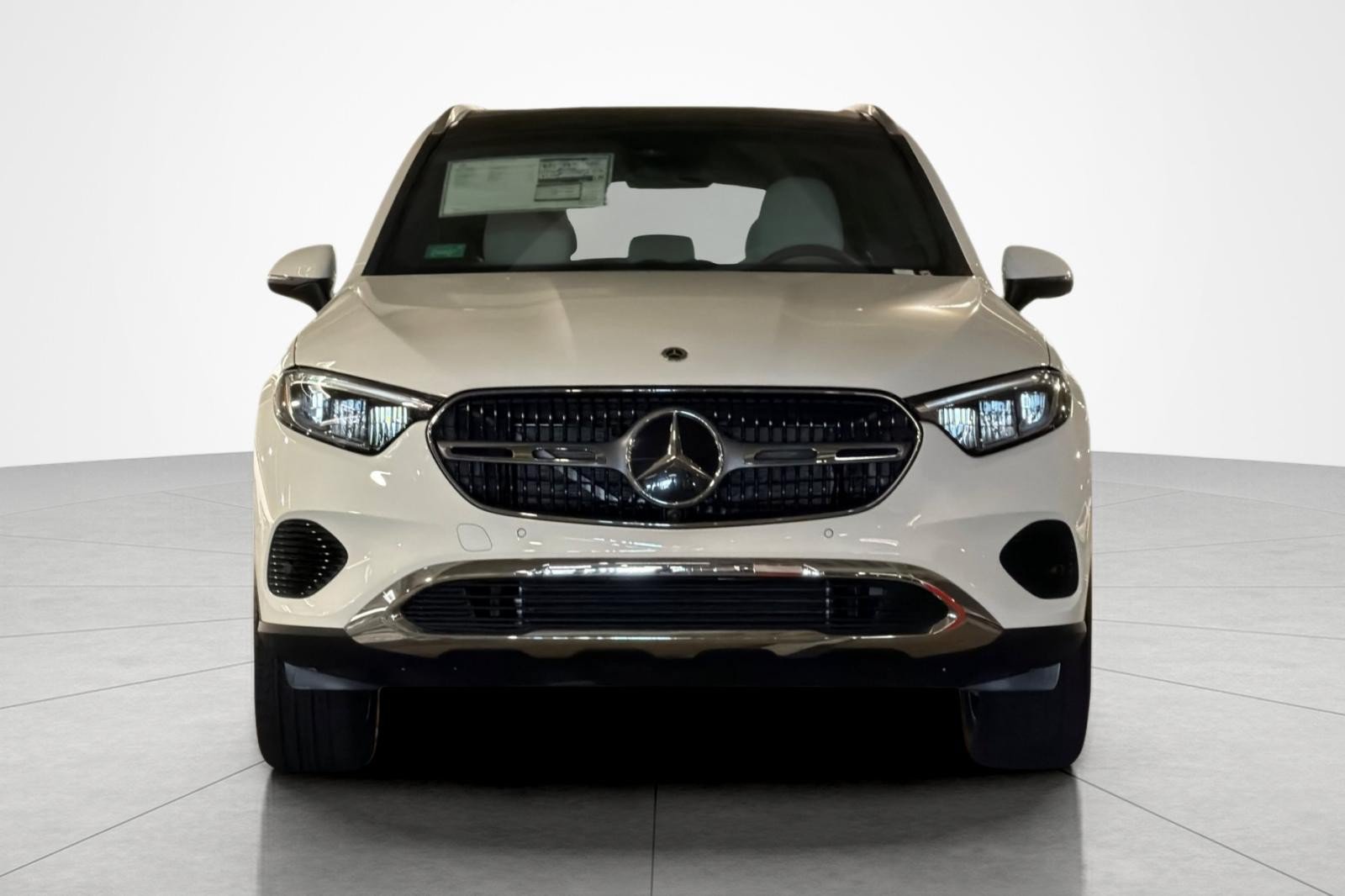 New 2027 Mercedes-Benz GLC 350e 4MATIC image 8