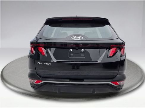 Used 2024 Hyundai Tucson SE FWD image 10