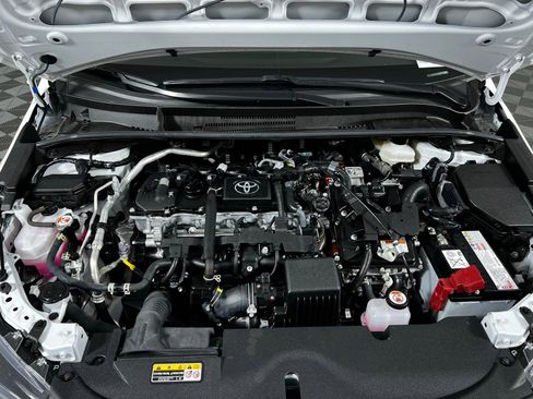 Certified 2025 Toyota Corolla LE image 8