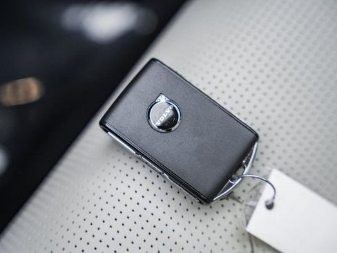 New 2026 Volvo XC60 B5 Ultra w/ Protection Package Premier image 43