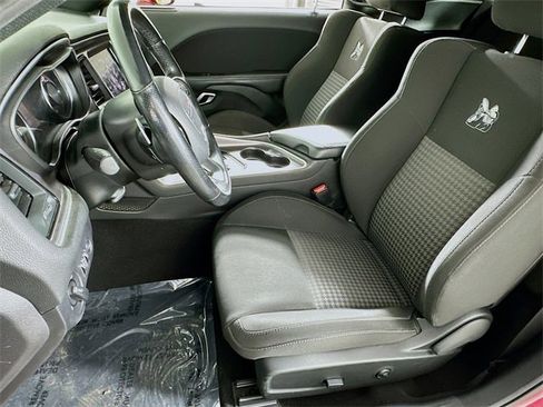 Used 2019 Dodge Challenger R/T Scat Pack image 9