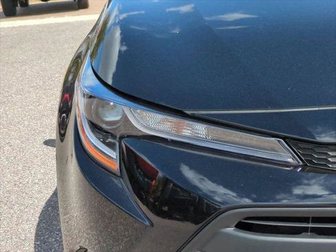 Certified 2026 Toyota Corolla LE image 10