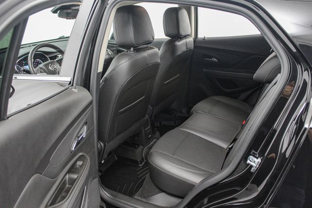 Used 2022 Buick Encore Preferred w/ Safety Package II FWD image 20