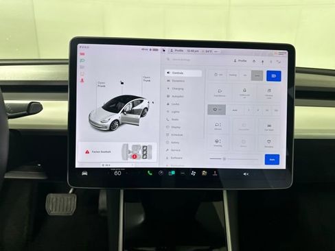 Used 2020 Tesla Model 3 Long Range image 21