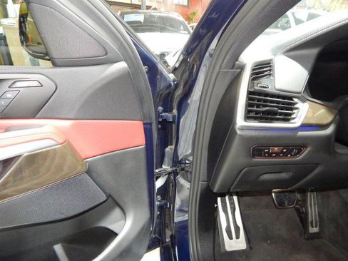 Used 2022 BMW X6 xDrive40i image 14