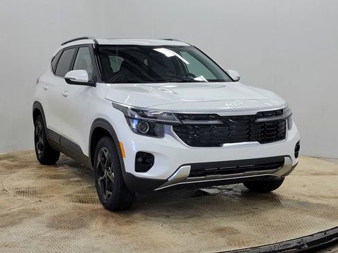 New 2026 Kia Seltos EX w/ EX Sunroof Package image 3