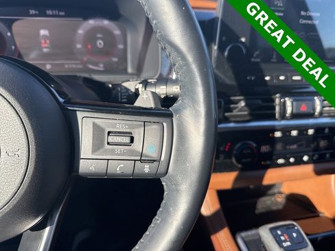 Used 2023 Nissan Pathfinder Platinum image 24