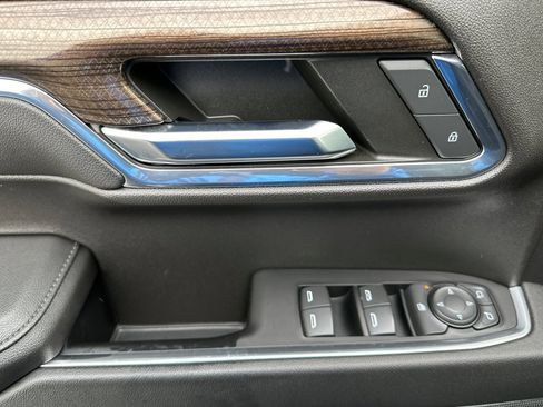 Used 2022 Chevrolet Silverado 1500 LT w/ All Star Edition Plus image 11