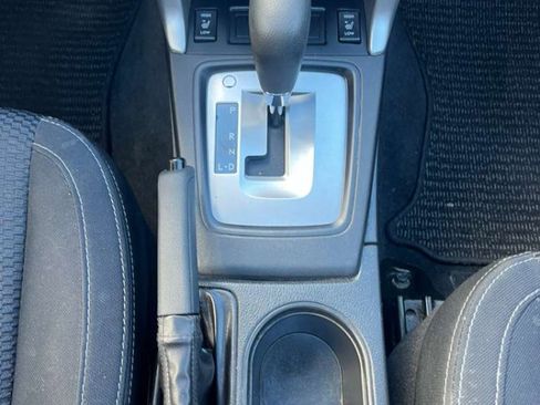 Used 2015 Subaru Forester 2.5i Premium w/ All-Weather Package image 21