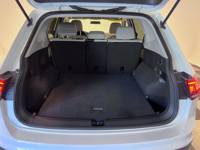 Used 2019 Volkswagen Tiguan S AWD/4WD image 5
