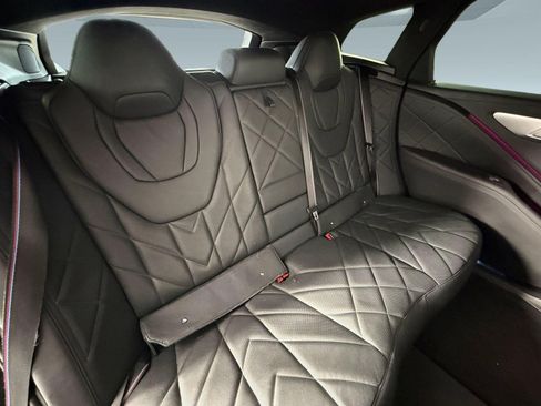 Used 2023 BMW XM AWD/4WD image 32