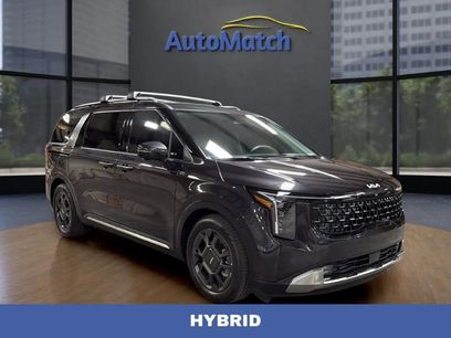 Used 2025 Kia Carnival SX