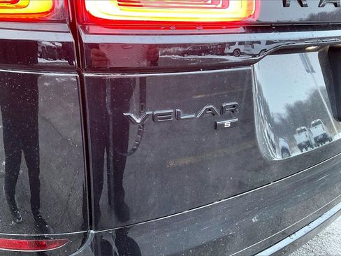 Used 2021 Land Rover Range Rover Velar R-Dynamic S image 26