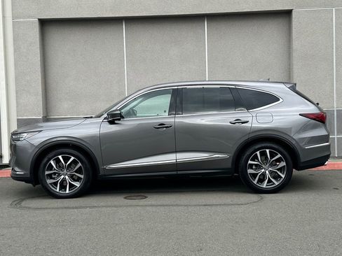 Certified 2023 Acura MDX FWD w/ Technology Package image 8