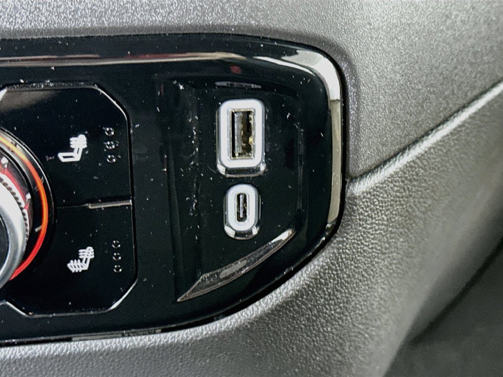 Used 2024 GMC Sierra 1500 Elevation AWD/4WD image 33