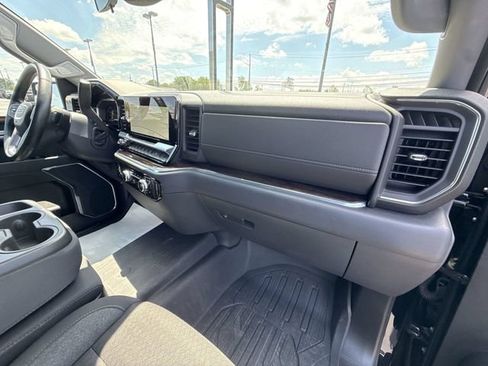 Certified 2023 GMC Sierra 1500 Elevation w/ LPO, Elevation Black Package AWD/4WD image 28