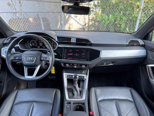 Used 2025 Audi Q3 2.0T Premium AWD/4WD image 19