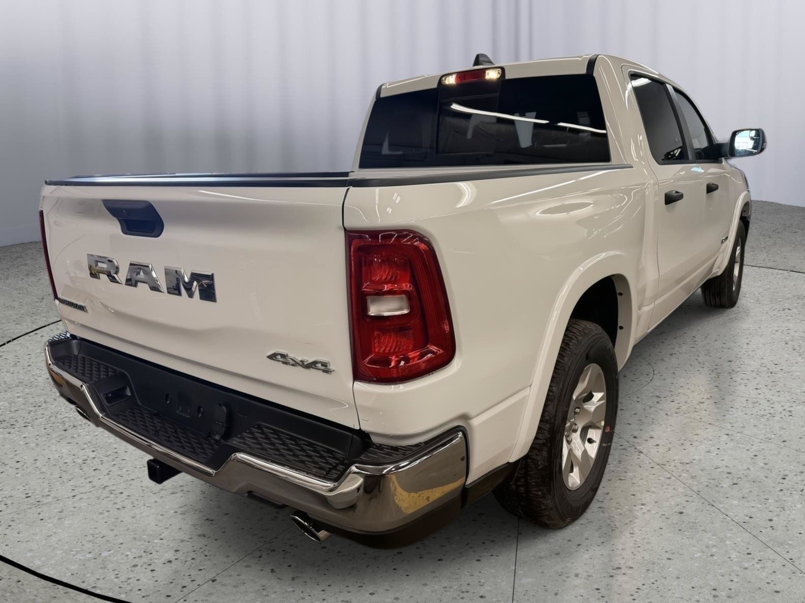 Used 2026 RAM 1500 Big Horn AWD/4WD image 6