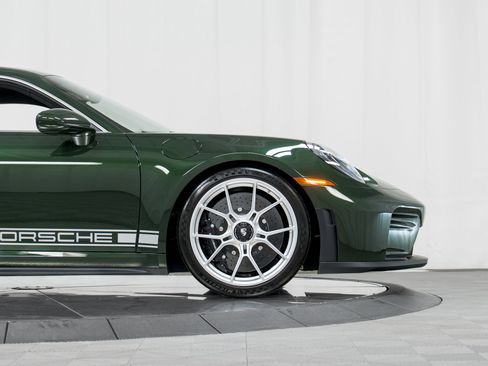 Used 2026 Porsche 911 GT3 image 11