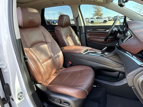 Certified 2021 Buick Enclave Avenir image 27