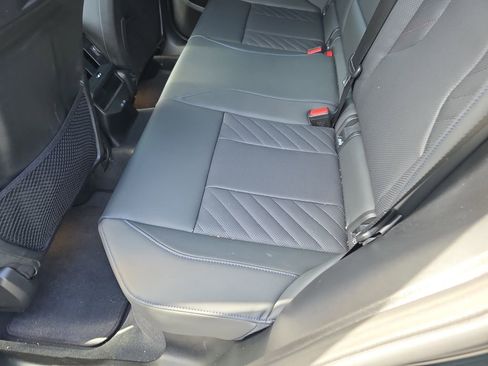 Used 2025 BMW X3 M50 w/ Premium Package image 18